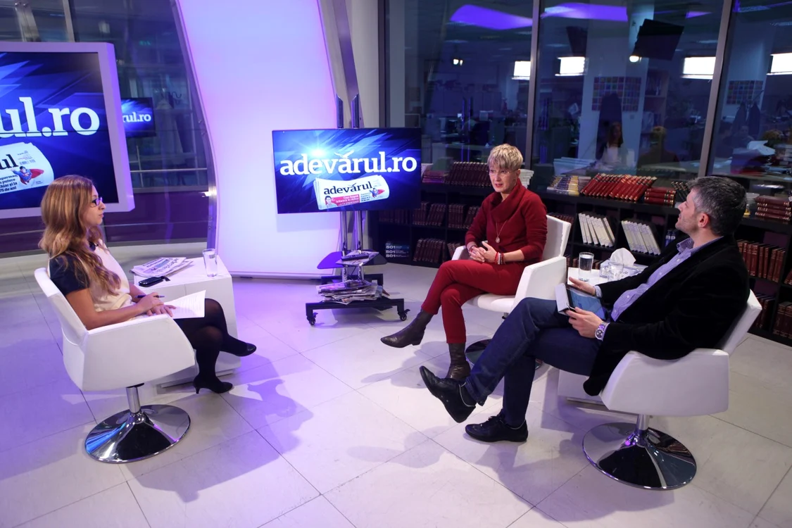 Medicul nutriţionist Simona Tivadar şi Sorin Mierlea, preşedintele Protecţiei Consumatorului: Unele produse de post conţin o varietate de E-uri şi chiar şi margarină industrială, cu grăsimi nocive FOTO Sever Gheorghe