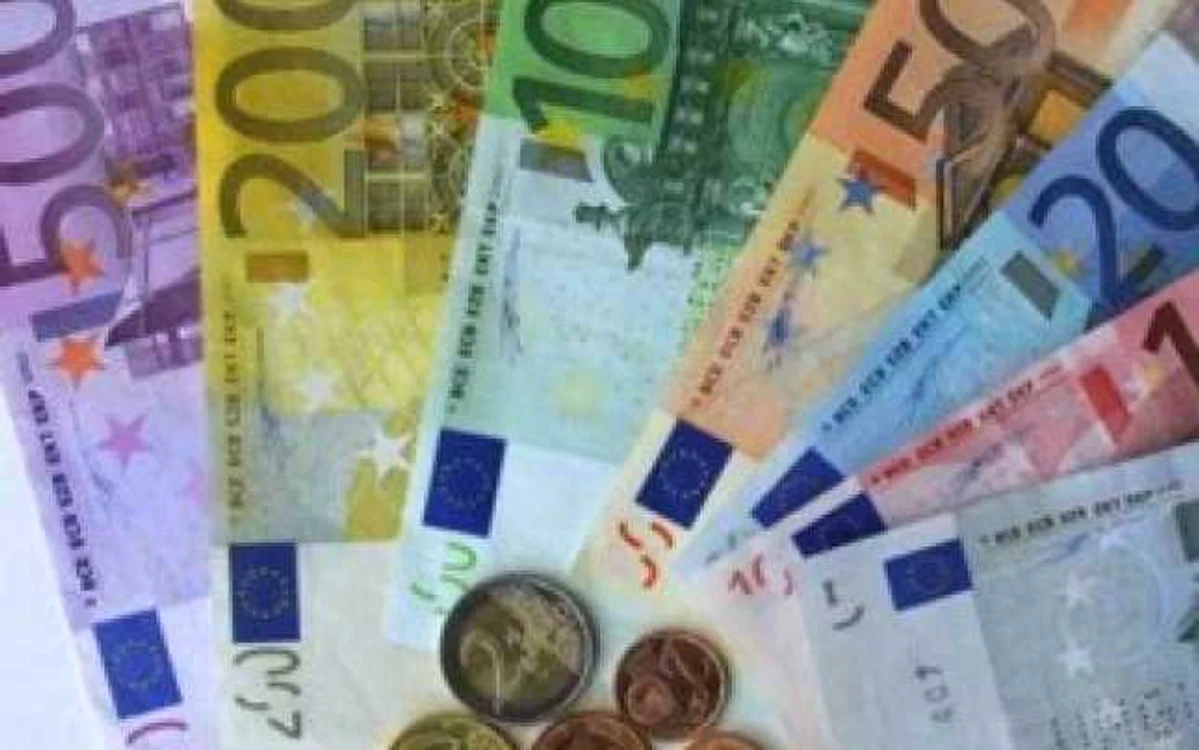 Curs valutar la bănci