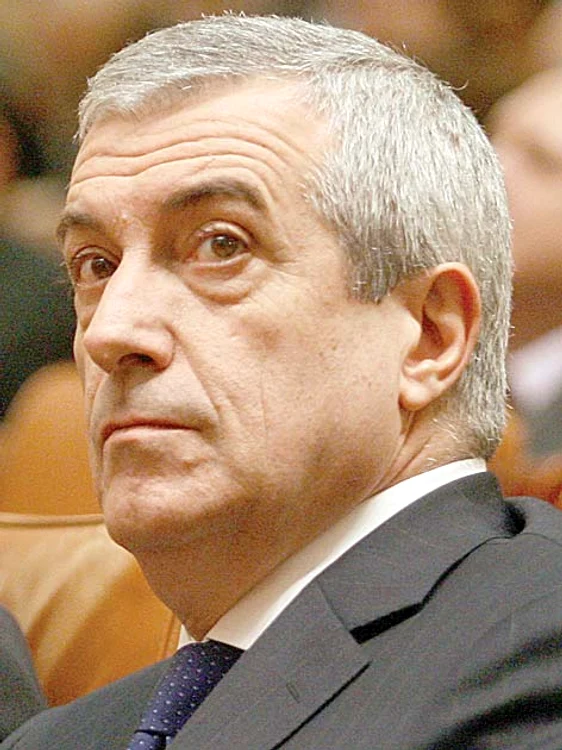 
    Senatorul Daniel Barbu crede că este mai curajos decât militarii români care luptă în Afganistan  