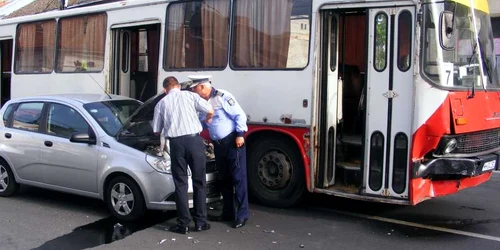 accident autobuz
