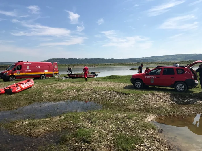 Bucăţi din cadavru au fost descoperite de cadrele ISU în Siret FOTo ISU Neamţ