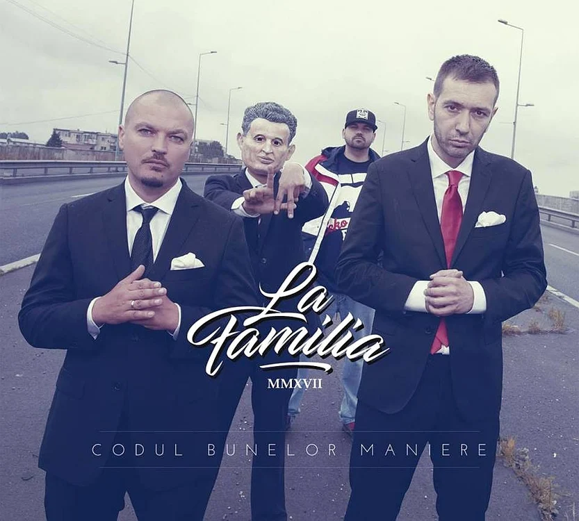 La Familia Codul bunelor maniere Sisu Puya jpeg