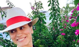 andreea esca jpeg