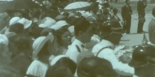 1934 - Regele Carol al II-lea la Jamboreea de la Mamaia cu Cercetaşii României