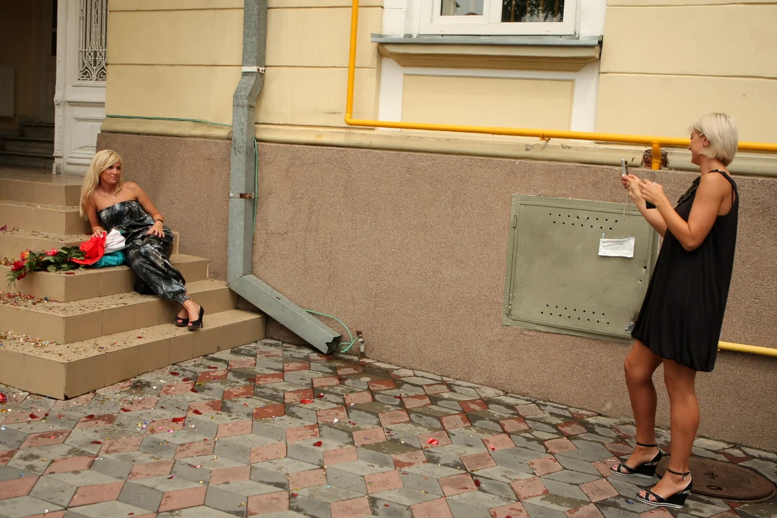 Iulia a pozat pentru viitoarea sa naşă