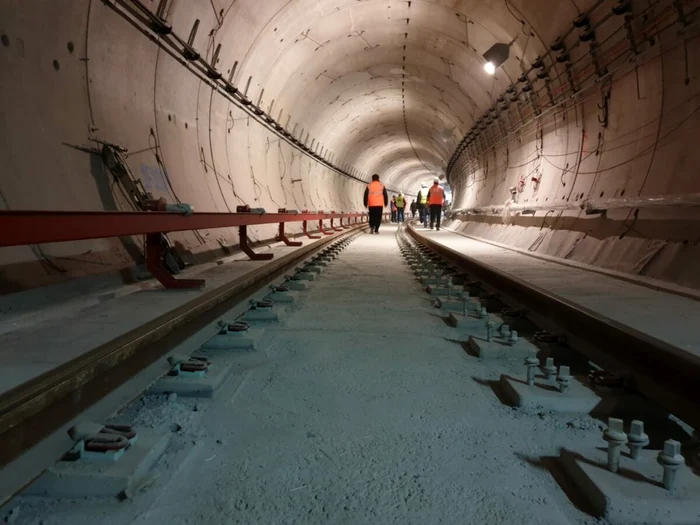 Tunel de metrou la magistrala Drumul Taberei