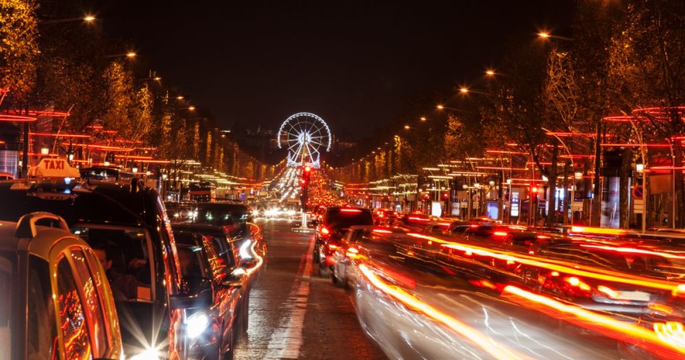 MAE a emis o atenţionare de călătorie pentru românii care călătoresc sau tranzitează Franţa