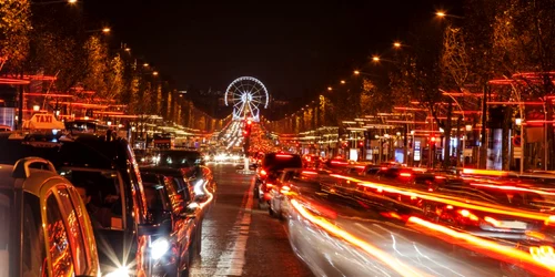 Paris FOTO Shutterstock