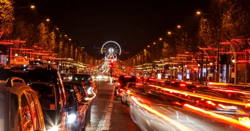 Paris FOTO Shutterstock