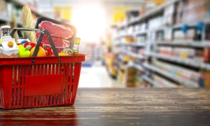 alimente supermarket foto shutterstock