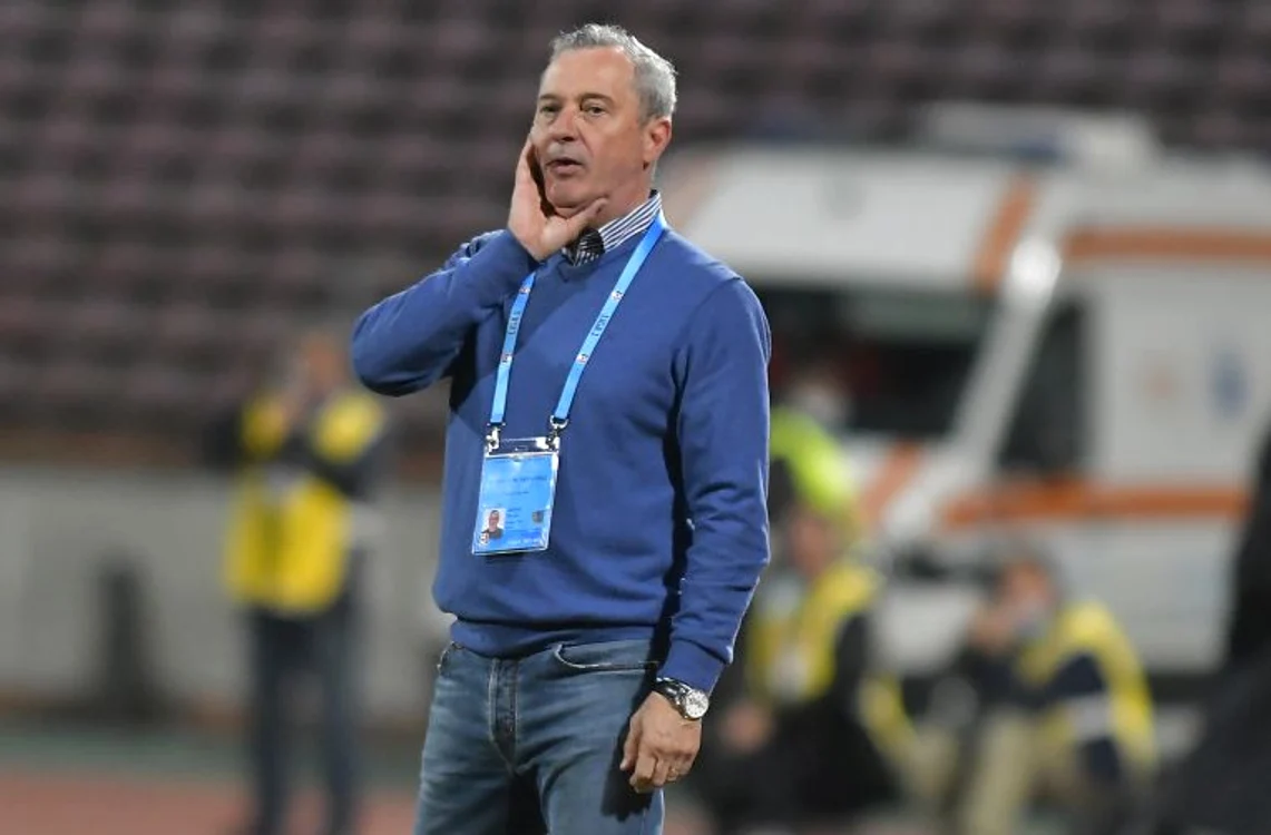 
    Mircea RednicFOTO: Sportpictures.eu  