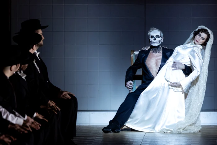 Peter Jolesch și Asmik Grigorian. Foto © Geoffroy Schied