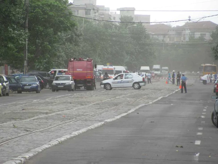 Pe Bulevardul Dorobanţilor circulaţia a fost blocată