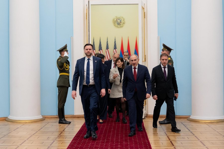 SUA vor investi 9 miliarde de dolari în Armenia pentru a reduce dependenţa energetică de Rusia. Miza geopolitică din Caucazul de Sud