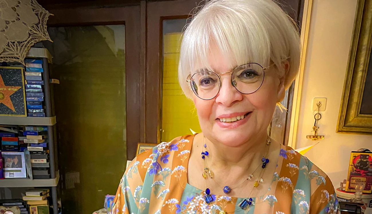Irina Margareta Nistor cap bust jpg