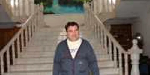 Ion Mihai nu îşi mai permite să încălzească toate camerele palatului în care locuieşte