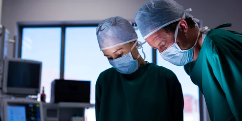 Chirurgie  Foto Freepik com jpg