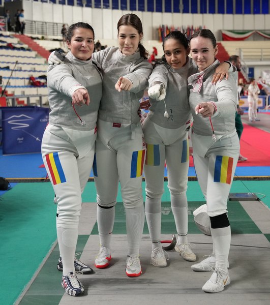 Echipa de feminină de scrimă a României, clasată pe locul 5 la Europenele de cadeţi