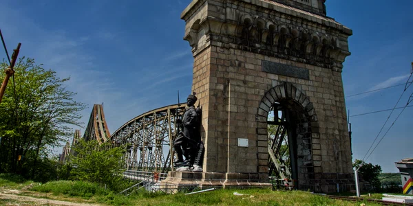 Podul Anghel Saligny de la Cernavoda shutterstock 695476159 jpg