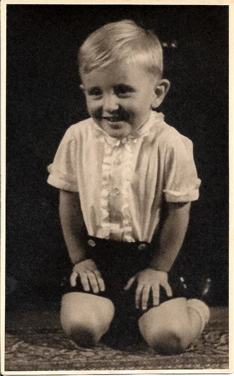 Andrei Şerban la 5 ani
