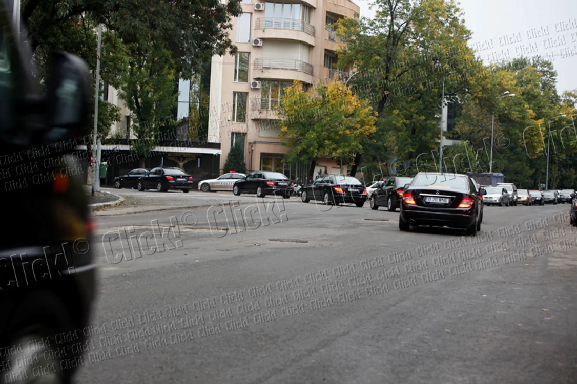 Preşedintelui i-a trecut supărarea pe poliţişti