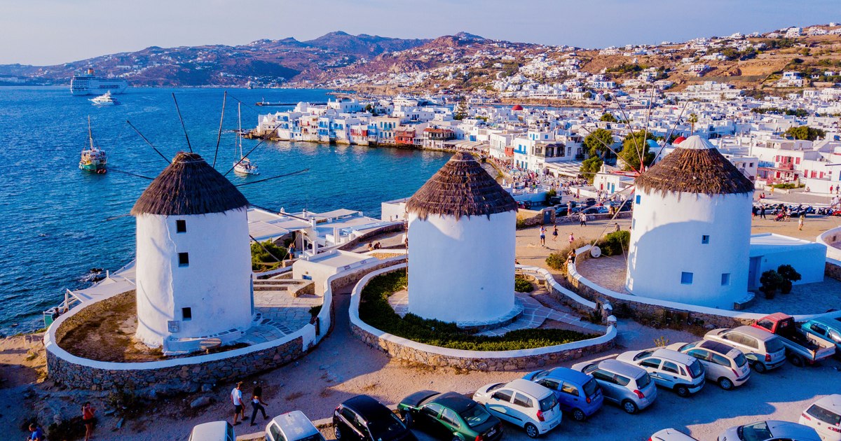 Turiștii sunt avertizați să evite un bar popular din Grecia: „Ne-au oferit un litru de bere cu 100 de euro”