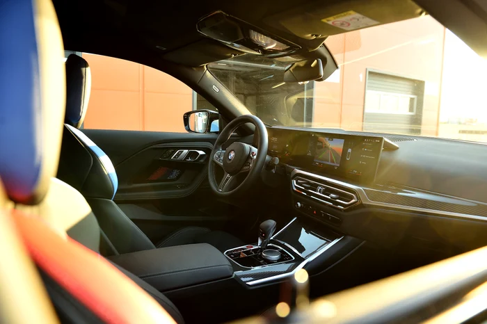 BMW M2 - interior