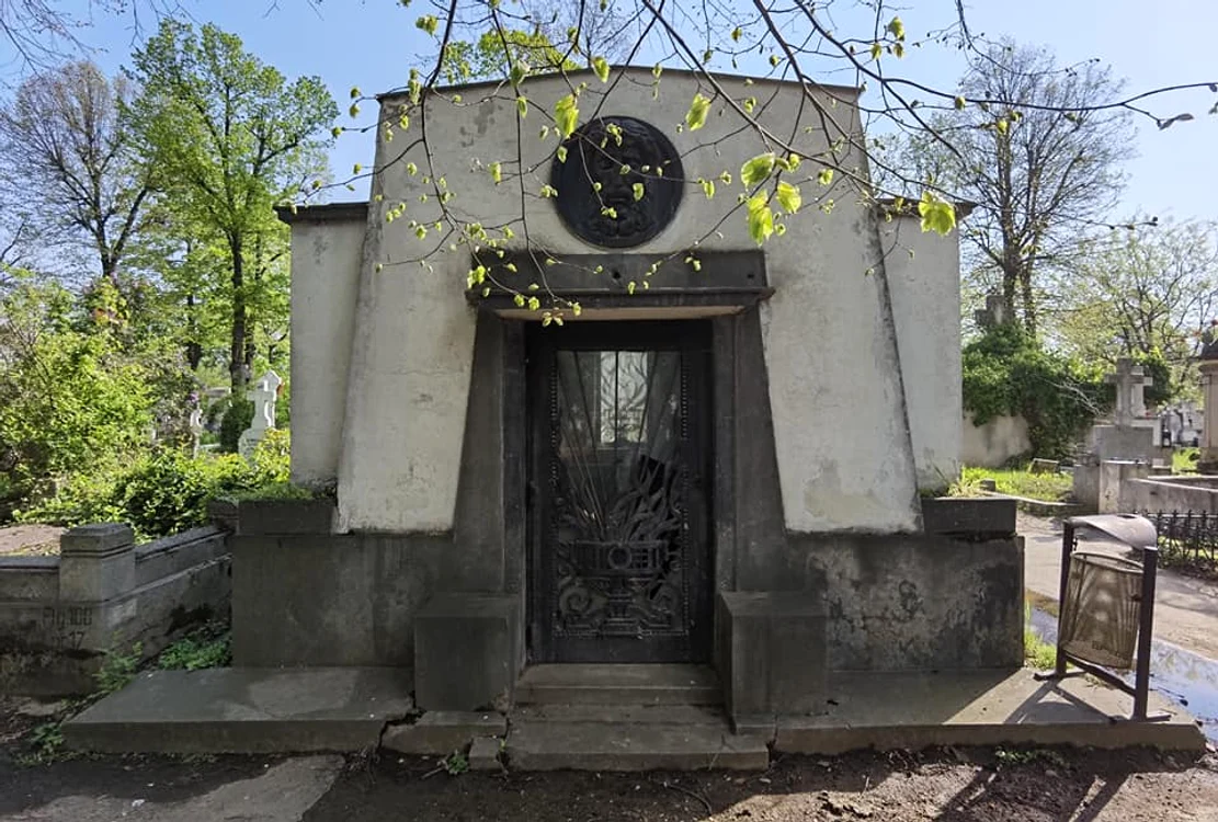 Tita Cristescu   Cimitirul Bellu jpg