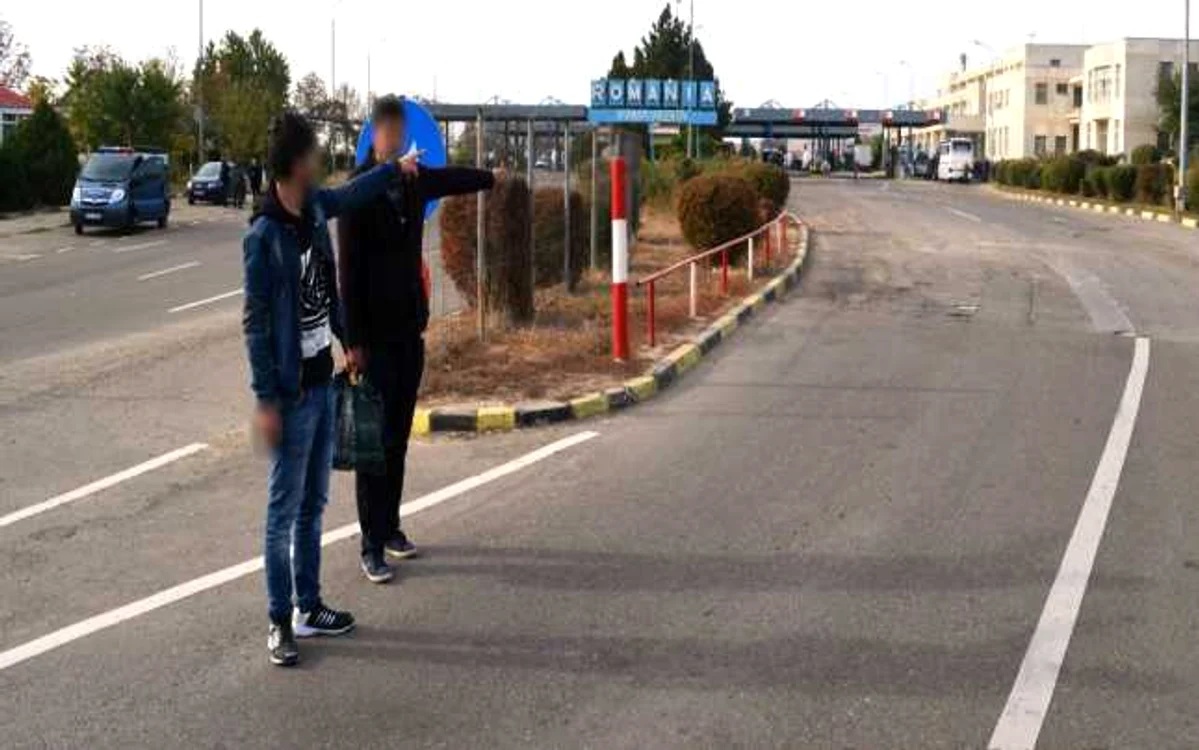 Cei doi turci au declarat că intenţionau să viziteze România în scop turistic