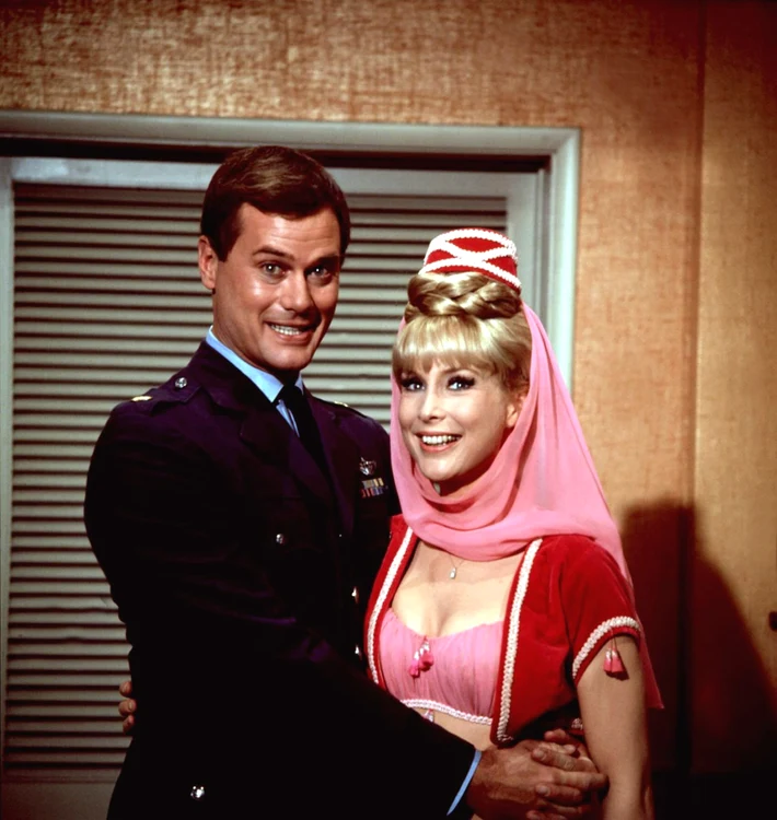 Larry Hagman şi Barbara Eden au împărţit şi platoul de filmare (Foto: Profimedia)