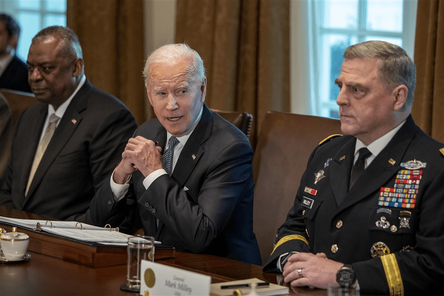 Biden, îngrijorat de declarațiile publice ale generalului Milley despre negocieri cu Rusia. I-ar putea oferi lui Putin un semnal greșit