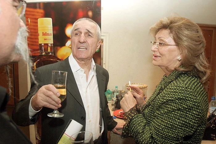 † Gheorghe Dinică  era mare  consumator  de alcool