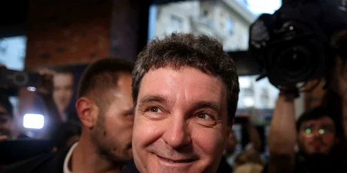 Anunțarea rezultatelor exit-poll în prezența candidatului Nicușor Dan, în București. FOTO Inquam Photos / George Călin