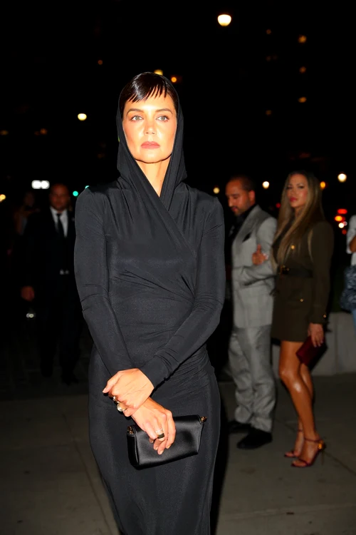 Katie Holmes (2) jpg