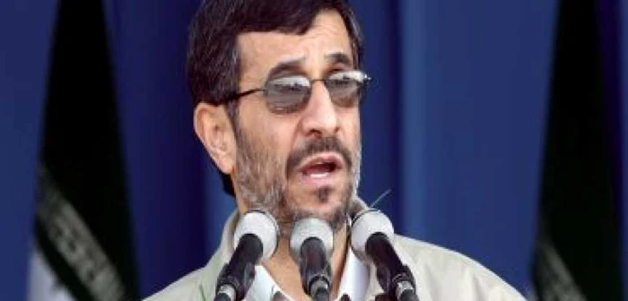 Ahmadinejad avertizează că nicio putere nu va îndrăzni să atace Iranul