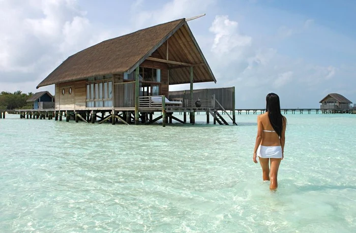 
    Cocoa Island Resort din Maldive este un loc pe care trebuie să-l vezi în această viaţă  