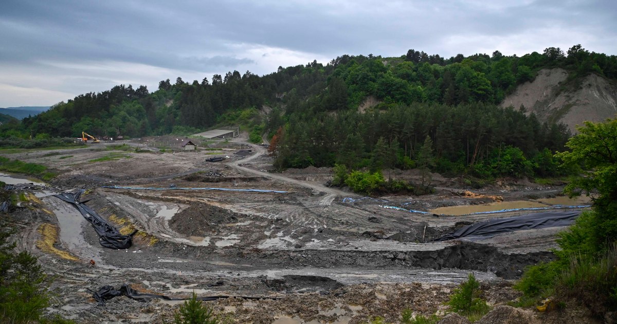 Ministrul Mircea Fechet susține că Salina Praid poate fi salvată. „O întreagă comunitate este dependentă aproape 100% de salină”