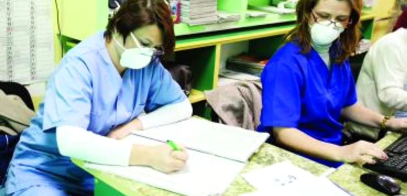 Craiova: Cadrele medicale recomandă vaccinarea împotriva virusului de tip A/H1N1.