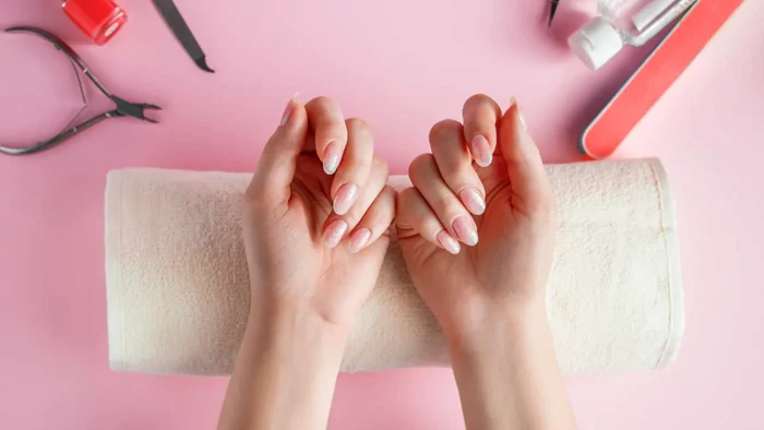 6 culori de ojă care îți vor reda aspectul tineresc.