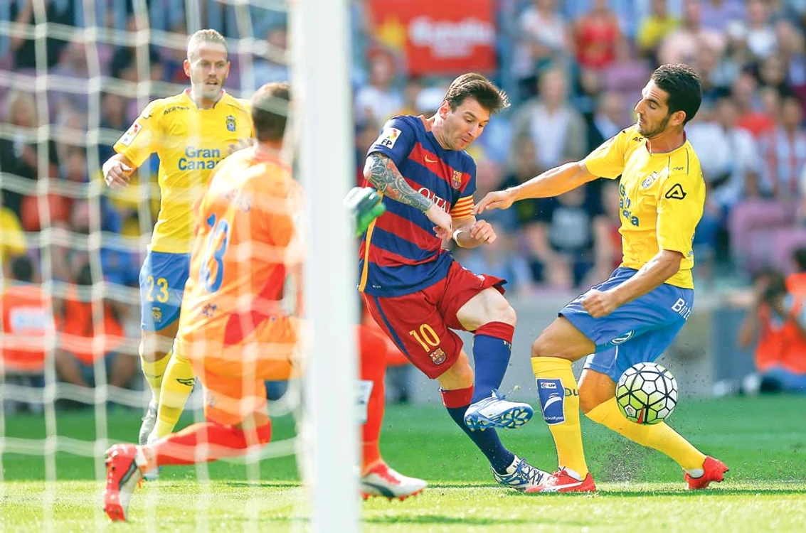 Messi n-a rezistat pe teren decât 10 minute cu Las PalmasFoto: AP