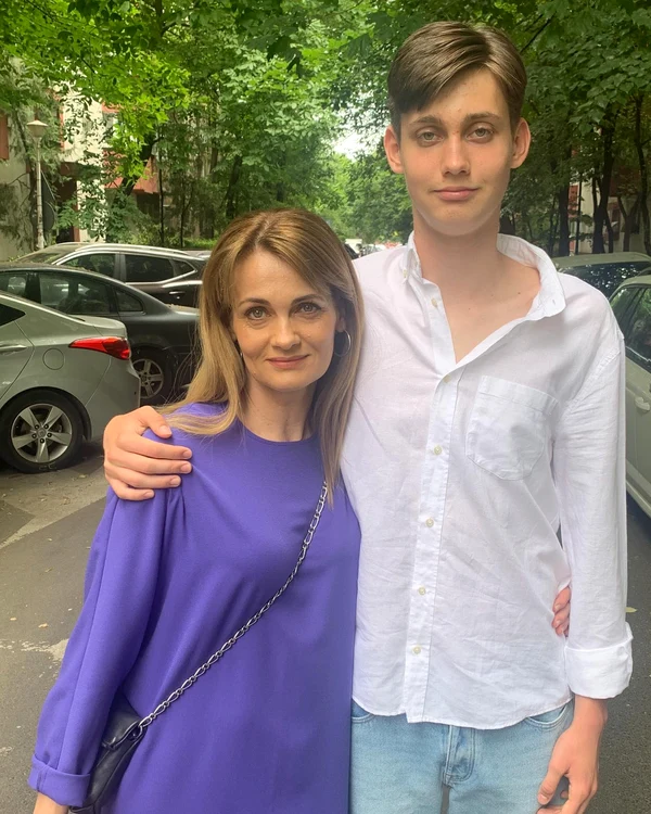 Elvira Deatcu și Filip cel înalt, fiul cel mic