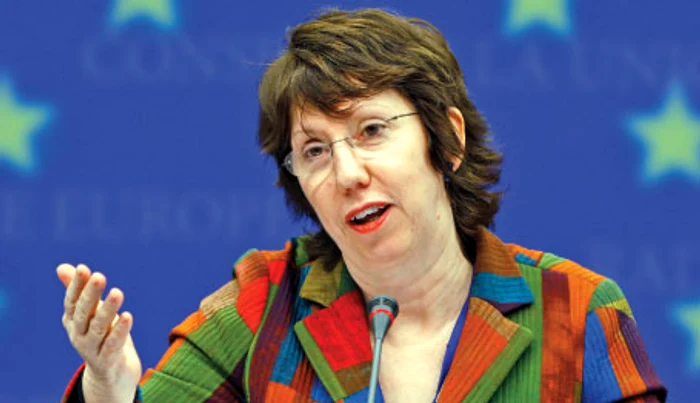 Catherine Ashton, o şefă a diplomaţiei care nu seamănă cu eroina Zana 