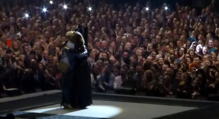 Adele și-a ajutat fana să-și ceară iubitul de soț
