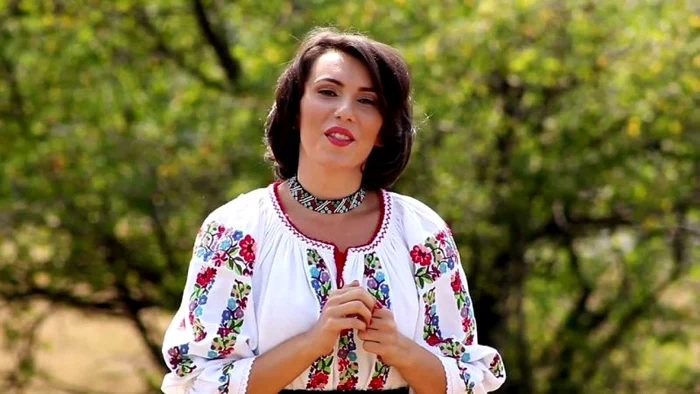 
    În accidentul în care a fost implicată artista o femeie şi-a pierdut viaţafoto: captură video  