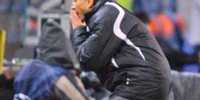 Dan Petrescu: „Steaua de ce joacă luni?“