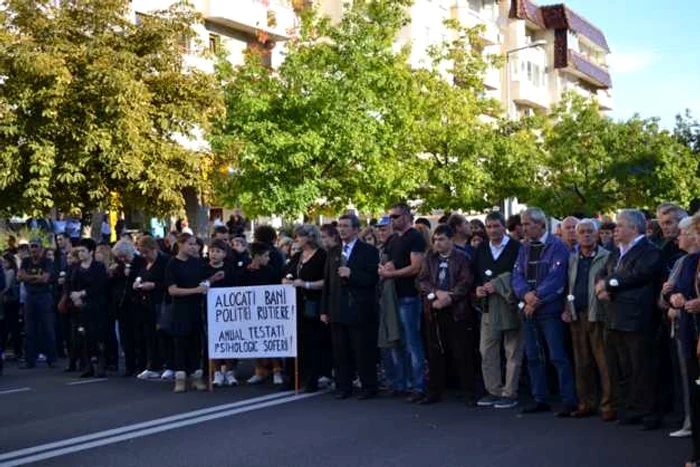 protest in negur campina foto campina.tv