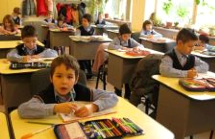 Elevii de clasa a II-a susţin pe 10 aprilie prima probă la Limba Română FOTO Adevărul