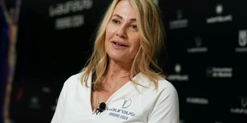 Nadia Comaneci webp