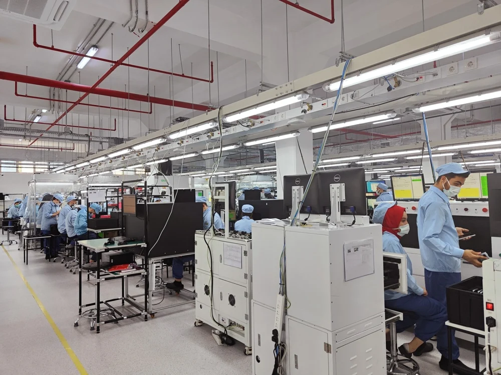 Fabrica OPPO din Istanbul, Turcia.