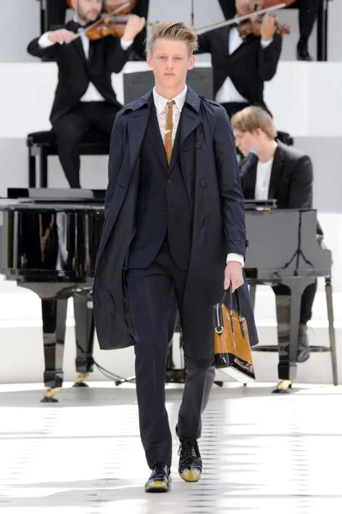 colectie masculina burberry 2016